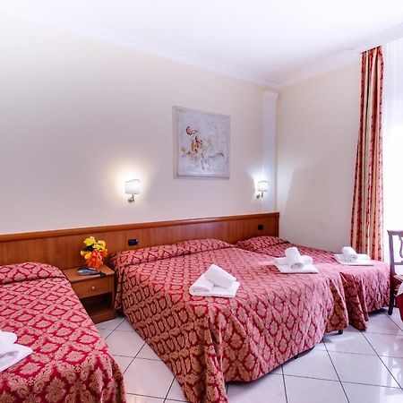 Hotel Suite Caesar Roma Ngoại thất bức ảnh
