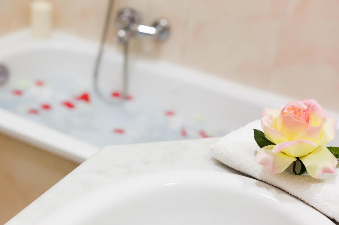 Hotel Suite Caesar Roma Ngoại thất bức ảnh