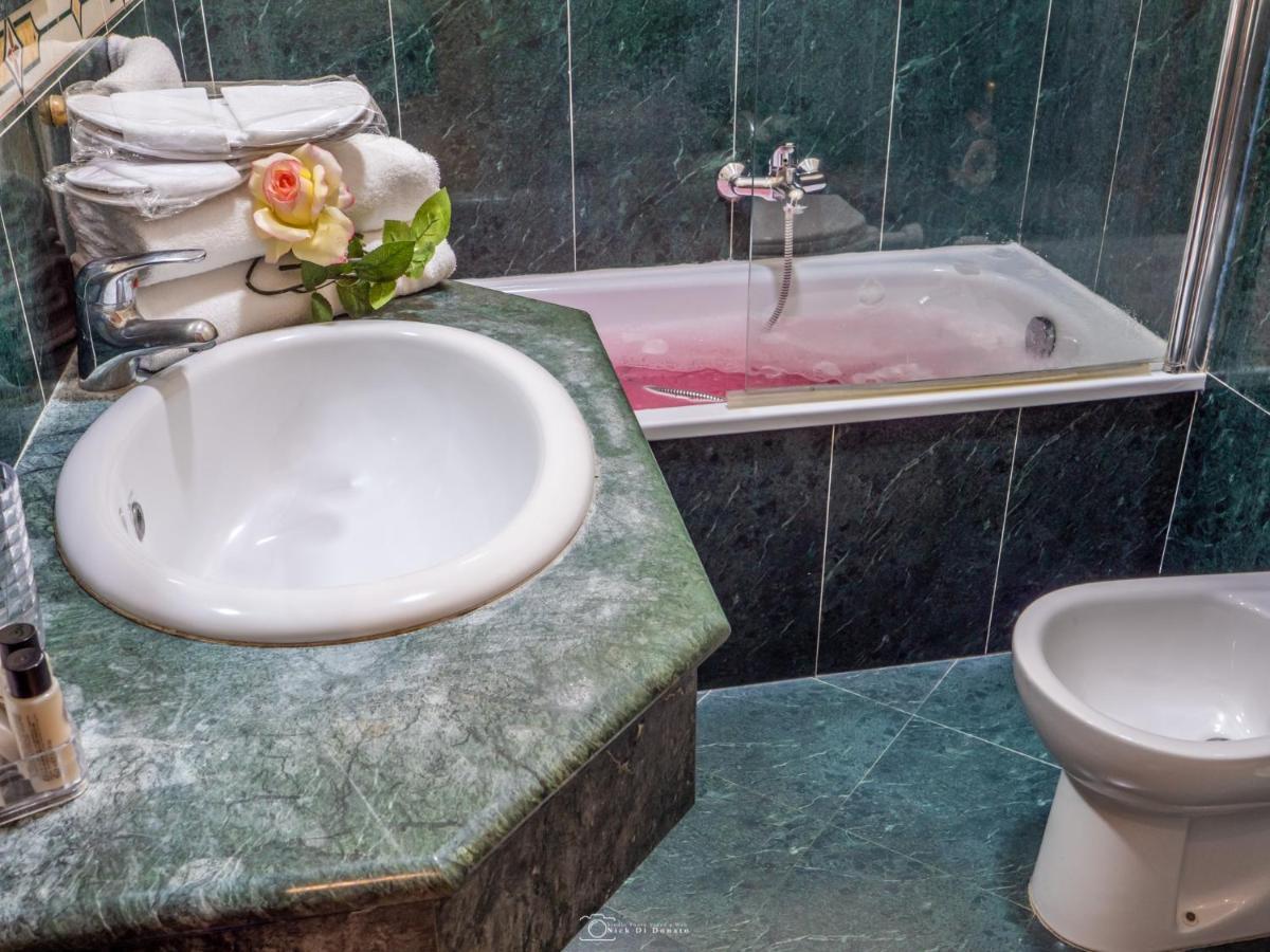 Hotel Suite Caesar Roma Ngoại thất bức ảnh