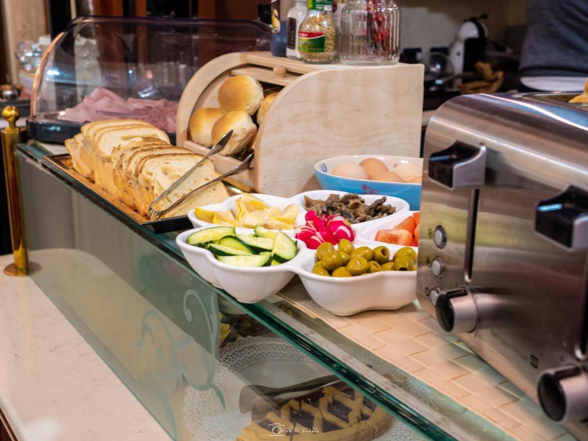 Hotel Suite Caesar Roma Ngoại thất bức ảnh
