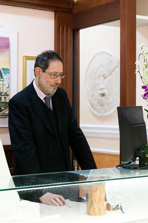 Hotel Suite Caesar Roma Ngoại thất bức ảnh